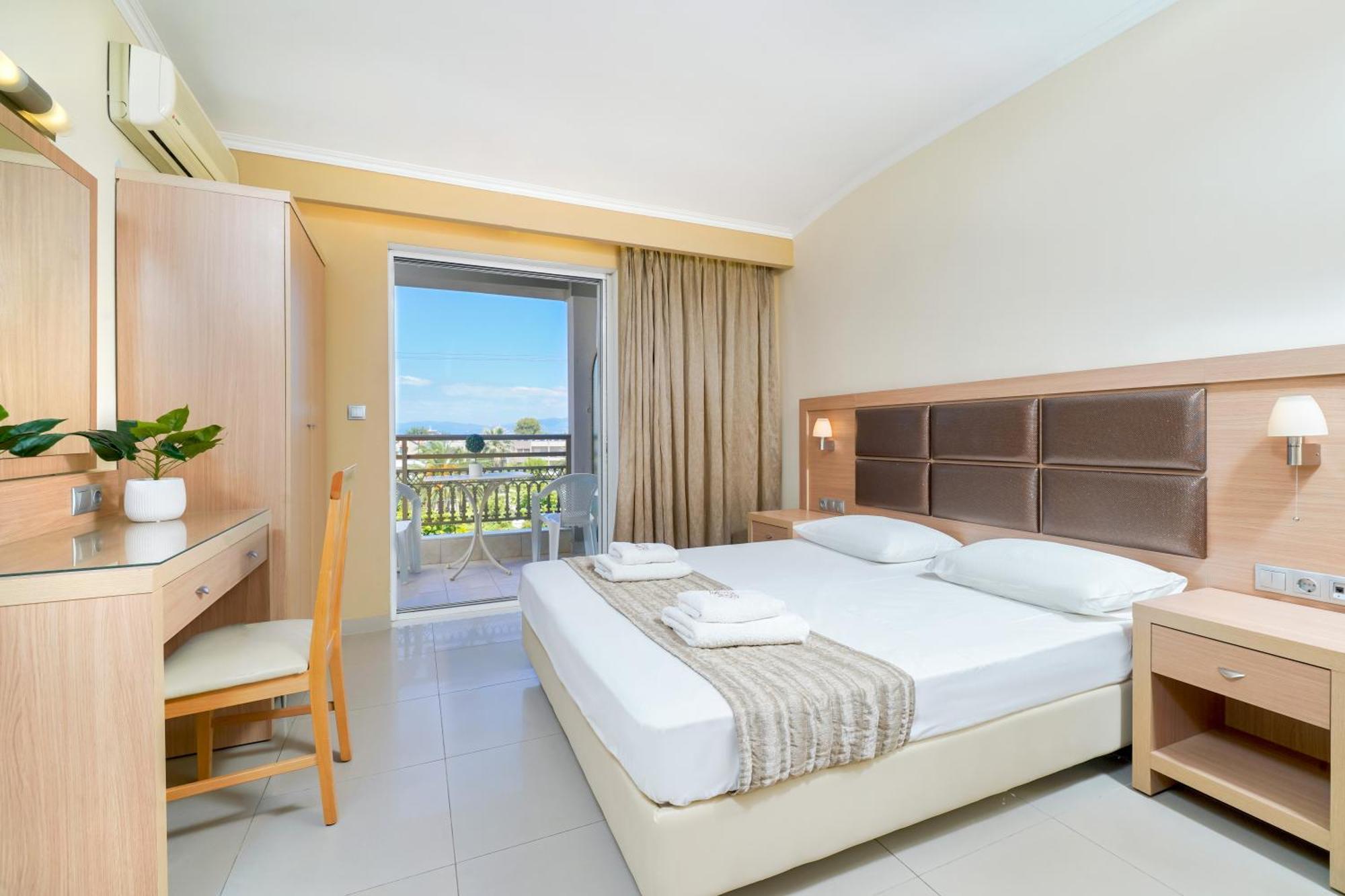 Versa Apartment *