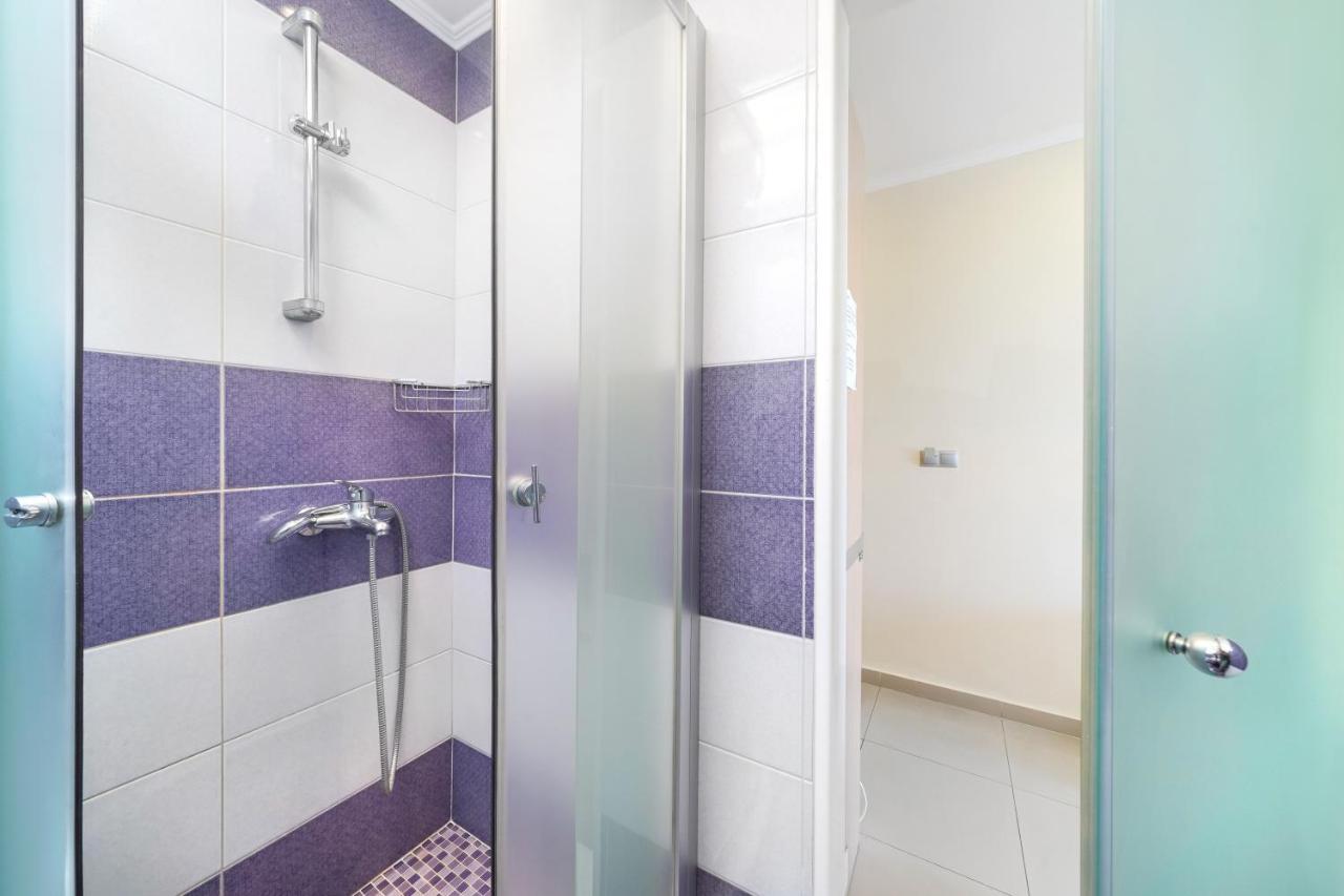 Versa Apartment *